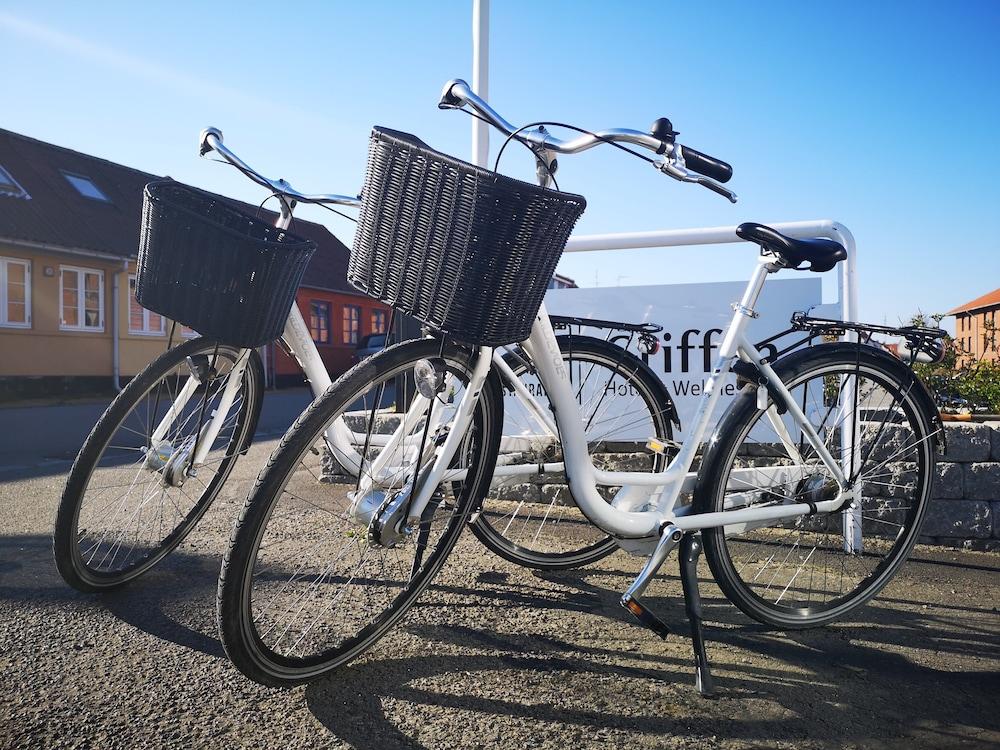 Griffen Spa Hotel Rønne Kültér fotó
