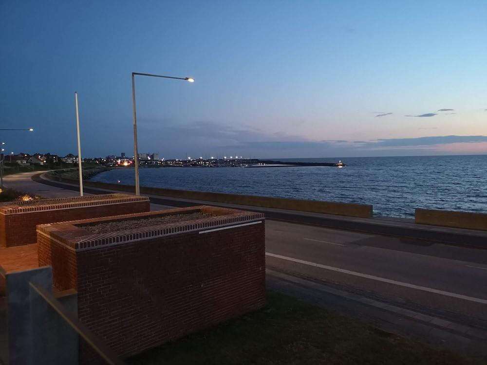 Griffen Spa Hotel Rønne Kültér fotó